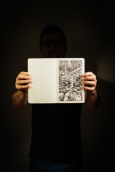 "Urwald von morgen #5"
Encre de Chine sur papier
13 x 21 cm
2019 cascade, nature, Oliver Kramer, dessin, Emmanuel Henninger, artiste